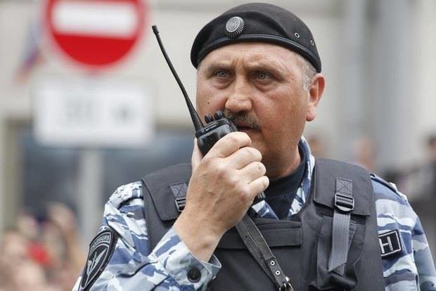 Среди разгонявших акции протеста в России ОМОНовцев замечен бывший член украинского «Беркута»
