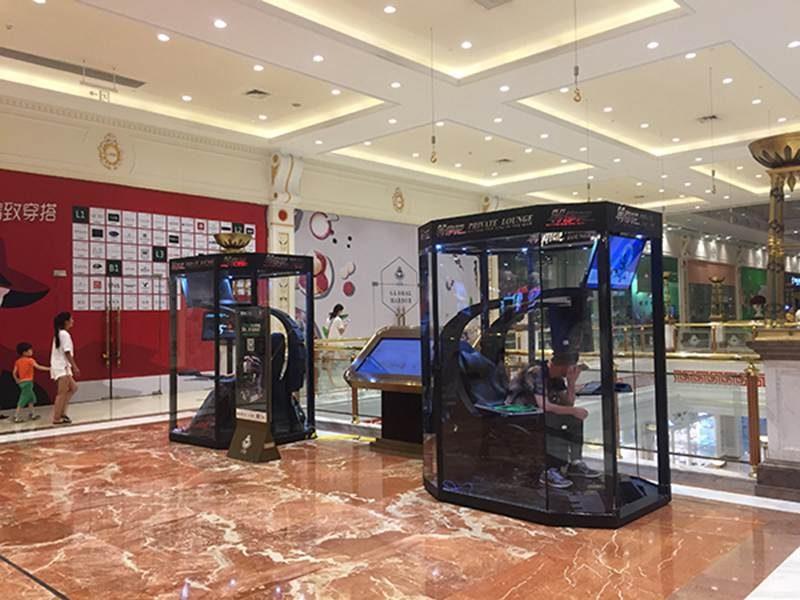 «Контейнеры для мужа»: торговый центр в Шанхае установил игровые автоматы для скучающих мужей