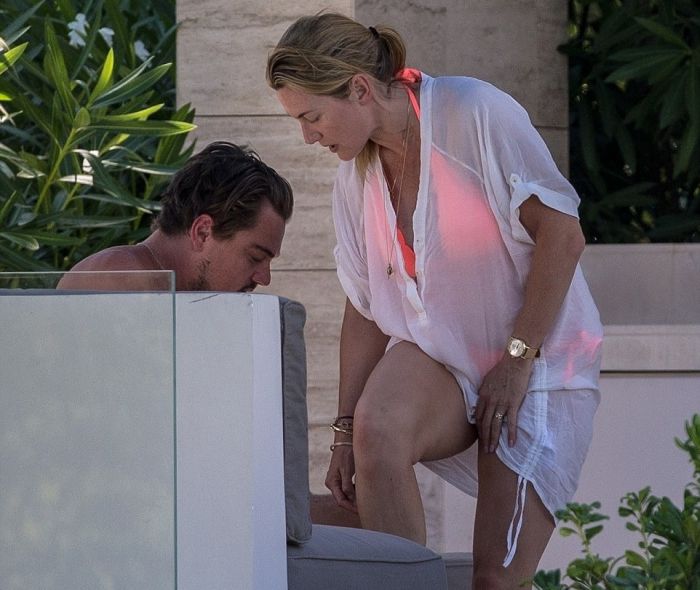 Кейт Уинслет и Леонардо Ди Каприо на отдыхе у бассейна в Сен-Тропе 