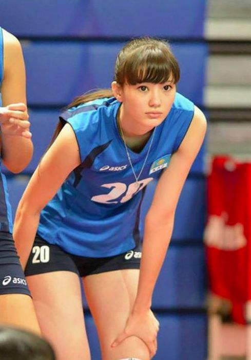 Очаровательная казахская волейболистка Сабина Алтынбекова