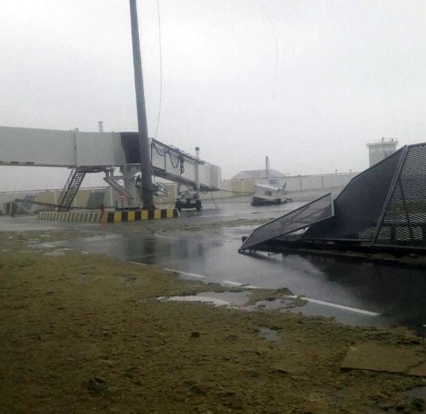 Ураган "Ирма" полностью разрушил остров Сен-Мартен