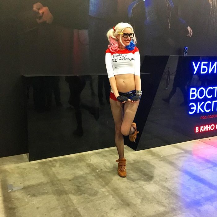Девушки выставки «ИгроМир 2017» и фестиваля Comic Con Russia 2017 