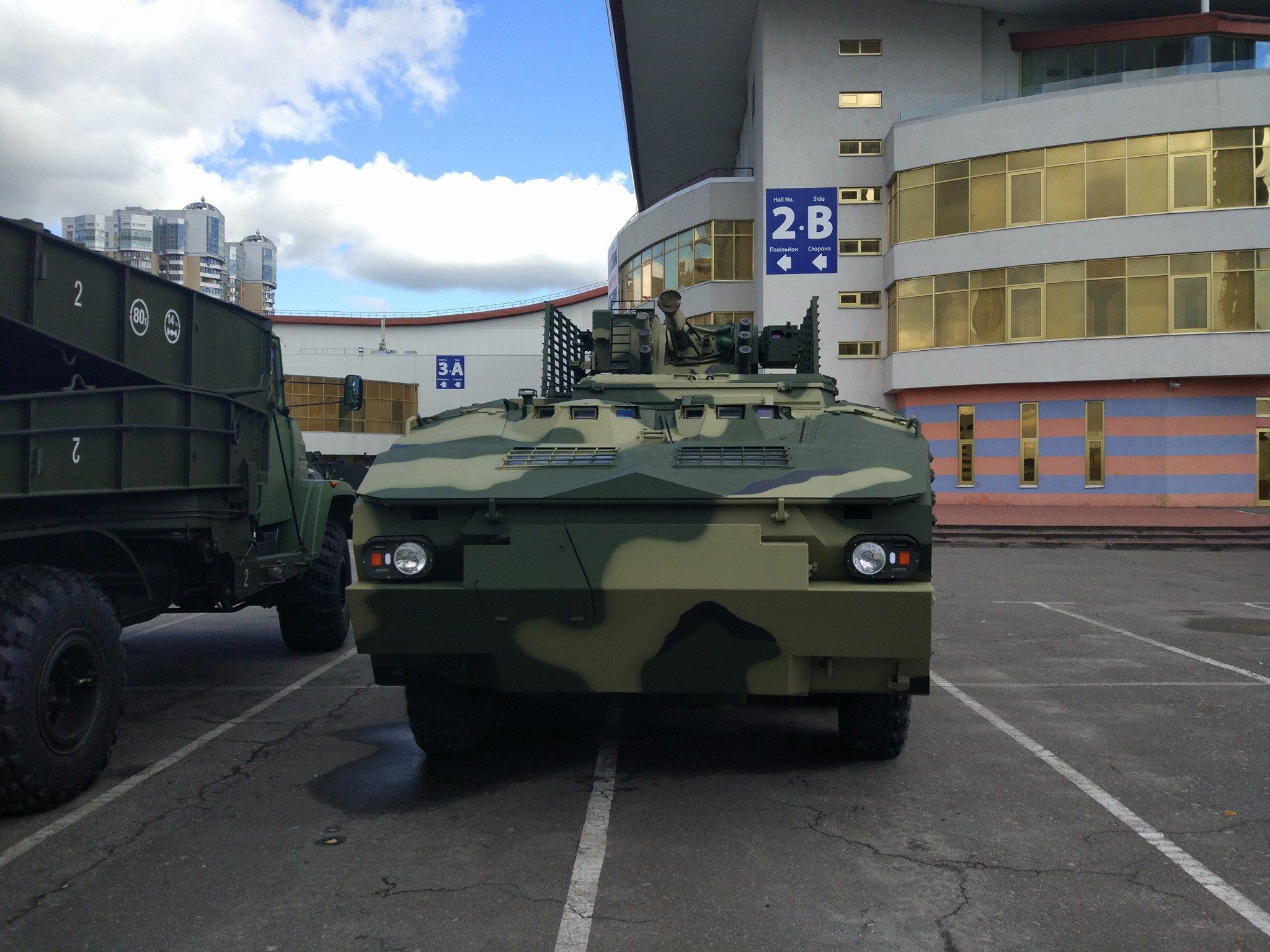 Новый вариант украинского бронетранспортера БТР-4