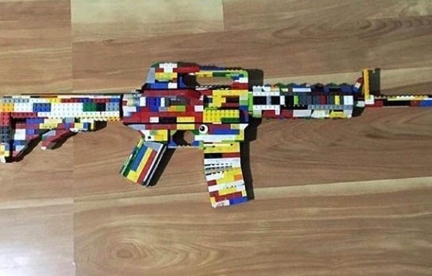 10 преступлений, связанных с LEGO