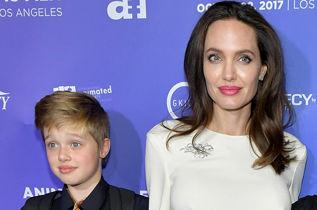 13-летняя дочь Анджелины Джоли и Брэда Питта Шайло сменила имя на мужское