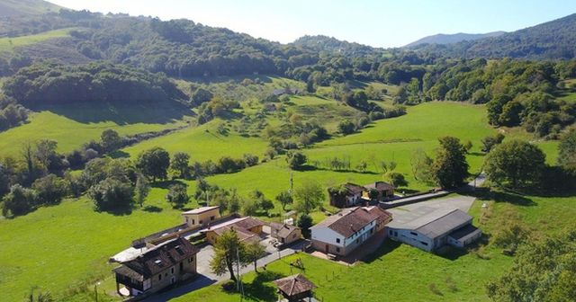В Испании выставили на продажу целую деревню по невероятно низкой цене