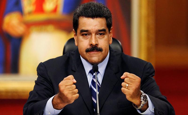 Венесуэла согласилась удвоить добычу нефти для продажи в США вместо российской