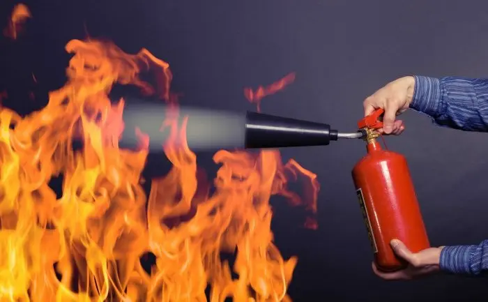 Огнетушитель: Обеспечьте свою безопасность вместе с Firecontrol