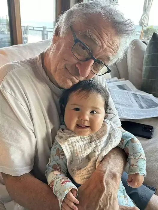 80 летний Роберт Де Ниро с дочерью