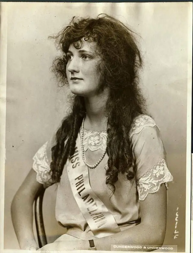 Рут Малкольмсон, женщина, выигравшая конкурс Мисс Америка 1924 года