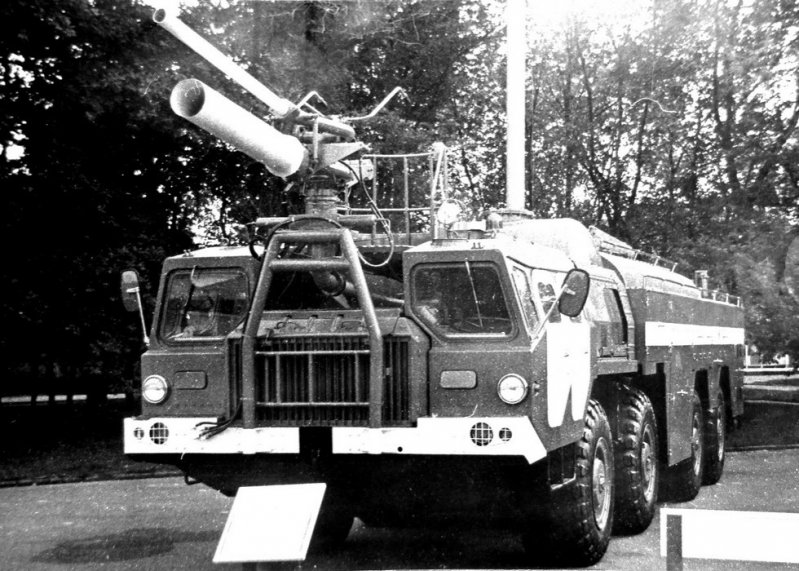 Гражданские версии советских ракетовозов