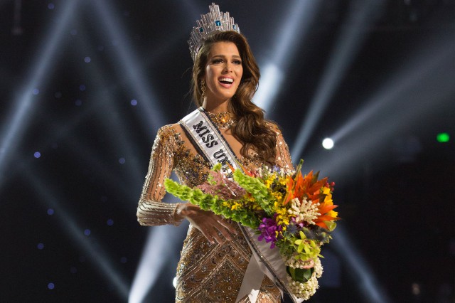 Титул «Мисс Вселенная» завоевала француженка Ирис Миттенар