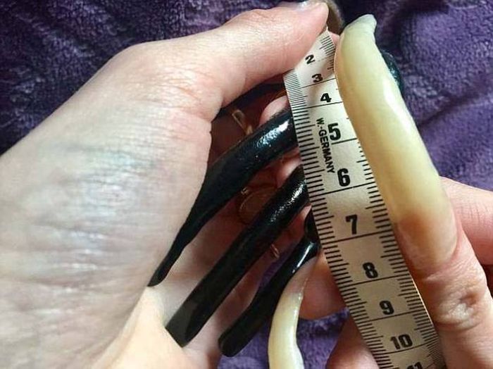 Девушка 3 года не стригла ногти, и вот что из этого вышло 