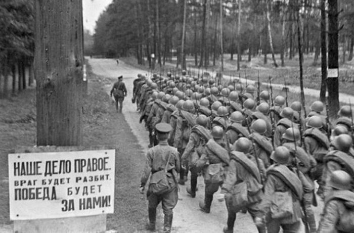 Снимки первых недель Великой Отечественной войны 