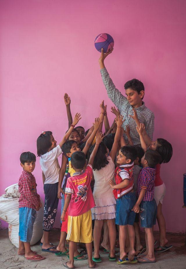 Самый высокий в мире мальчик живет в Индии