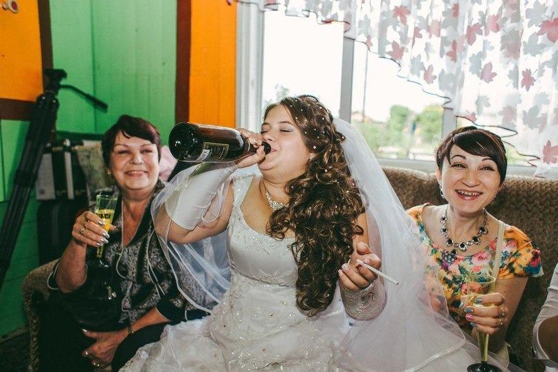 Широкая русская свадьба - это всегда весело