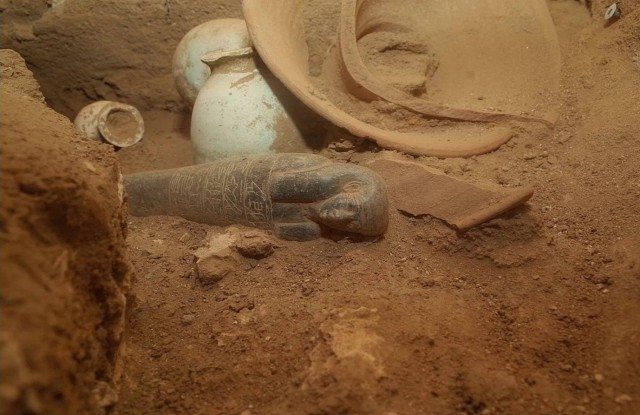 Обнаружена гробница Хнуммеса, золотых дел мастера