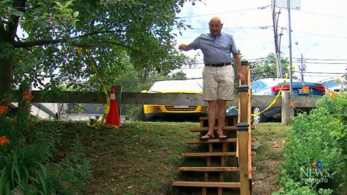 Канадский пенсионер построил ступеньки, на которые власти хотели потратить 150 000$