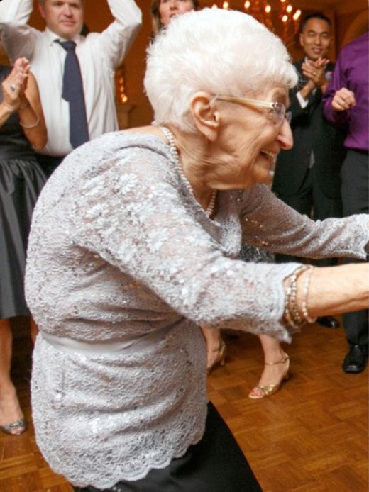 Как йога помогла 85-летней пенсионерке