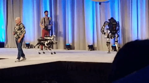 Робот Atlas компании Boston Dynamics упал во время презентации 