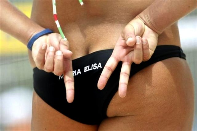 Что означают жесты в пляжном волейболе?