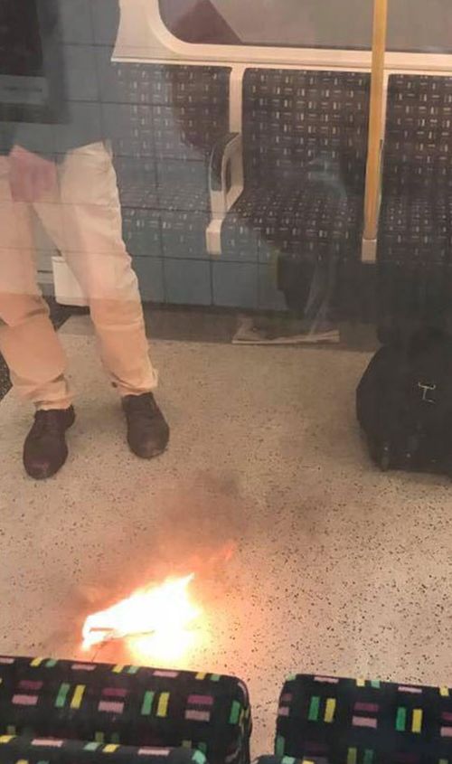 Взрыв зарядного устройства вызвал панику в лондонском метро