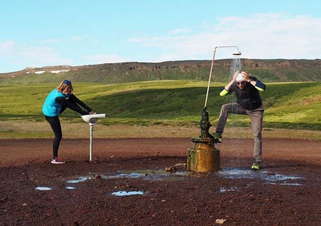 В Исландии находится самый открытый в мире душ 