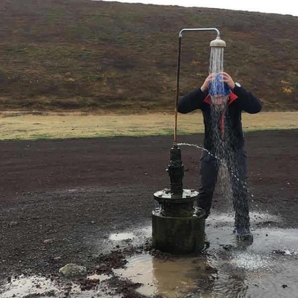 В Исландии находится самый открытый в мире душ