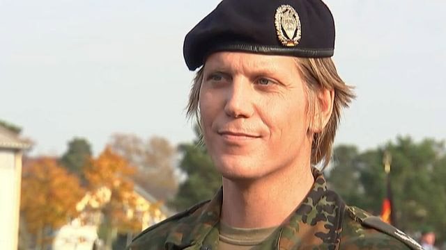Женщина-трансгендер назначена командующим батальона немецкой армии