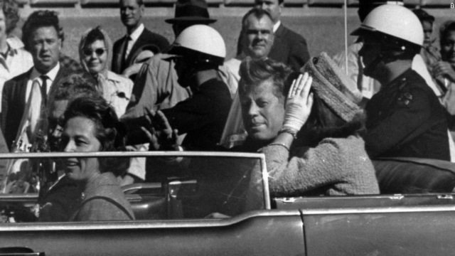 В США опубликовали документы об убийстве Кеннеди, но не все, как обещали