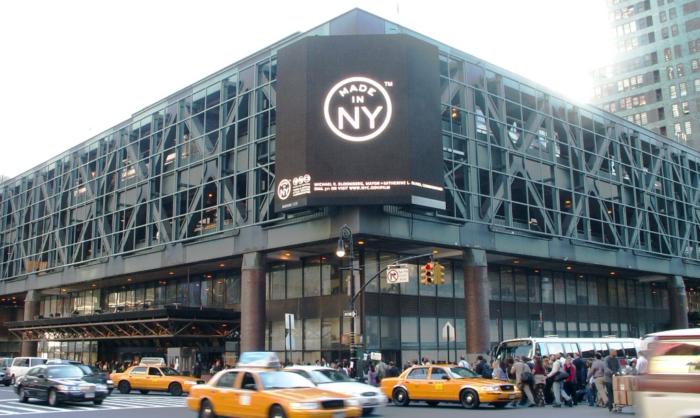 В Манхэттене на автовокзале произошел взрыв