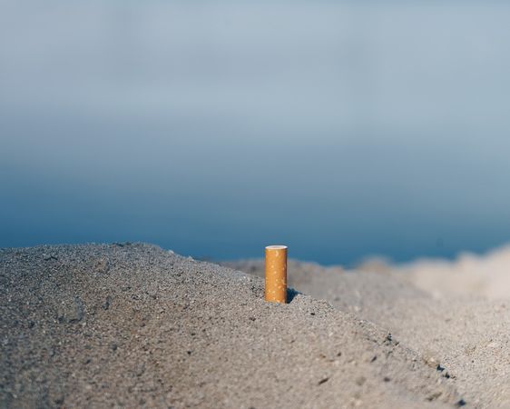 В Таиланде официально запретили курить и мусорить на пляжах