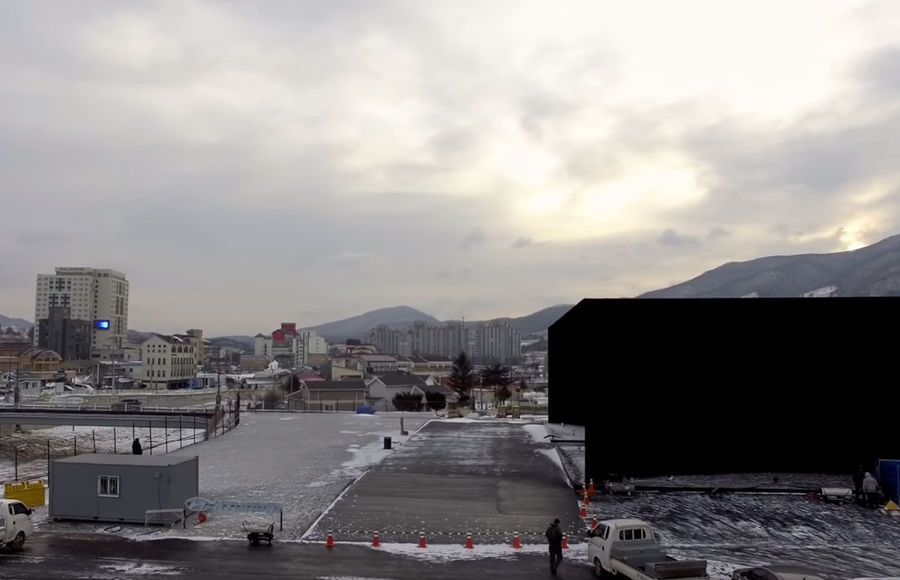Самый черный дом на свете построили в Южной Корее