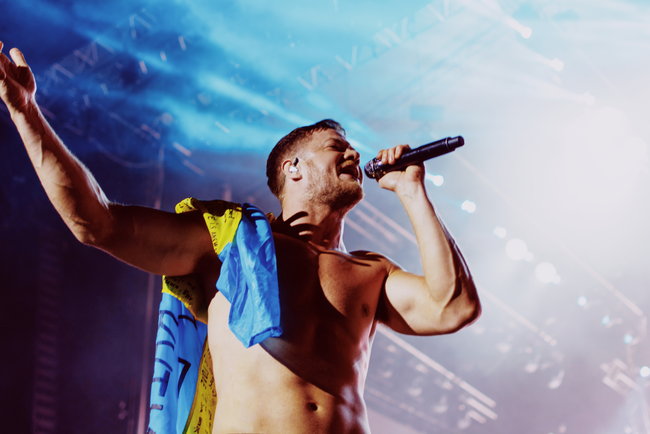 Концерт Imagine Dragons в Киеве закончился масштабным скандалом