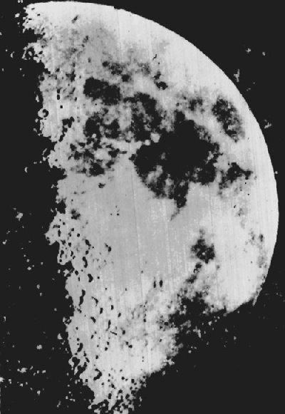 Самая страрая фотография Луны. 1851г. Джон Адамс Уиппл.