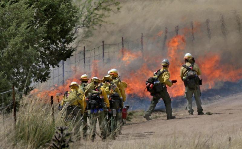 Огненная вечеринка: американский пограничник в честь семейного праздника сжег 18 тыс гектаров леса