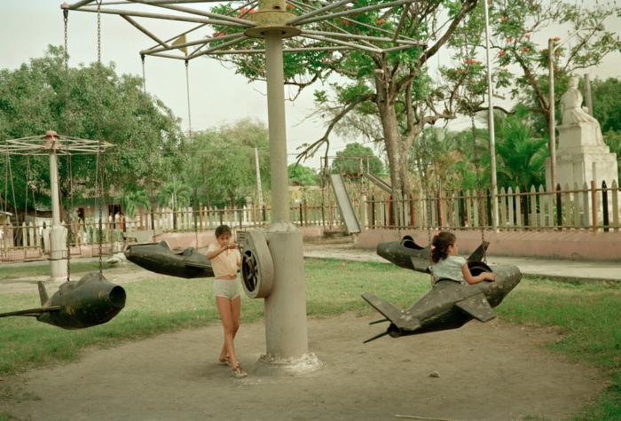 Карусели с ручным приводом, 1990–е годы, Гавана