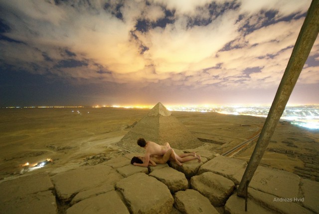 Туристы занялись сексом на пирамиде и привлекли внимание властей