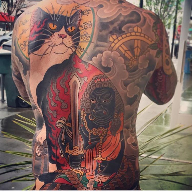 Татуировки с котами от Казуаки Хоритомо