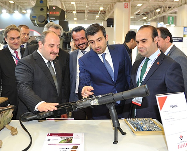 Турция показала новейшее лазерное оружие TÜMOL 