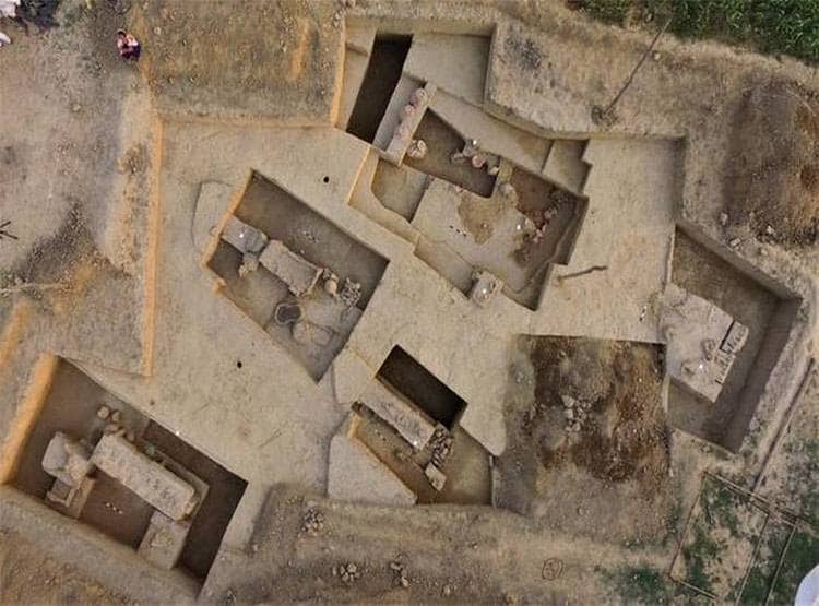 Индийские археологи вскрыли гробницу, возраст которой составляет четыре тысячи лет