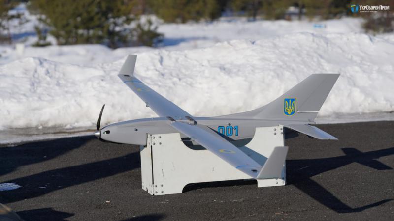 В Украине принят на вооружение беспилотный авиационный комплекс Spectator-М1