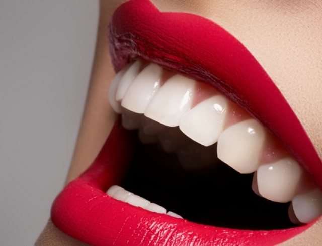 Ученые нашли способ, как заставить зубы расти снова