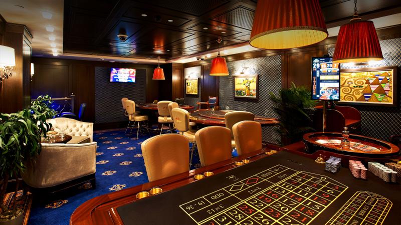 Элегантное казино SL в центре Риги каждую неделю раздает по 3000 евро