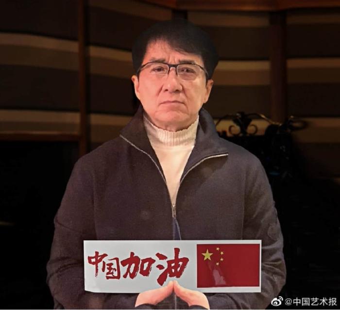 Джеки Чан заплатит 1 млн юаней автору лекарства от нового коронавируса