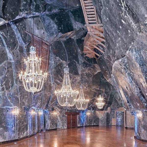 Польская соляная шахта, которая выглядит как дворец (30 фото)