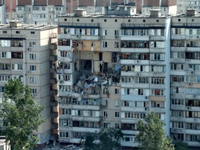 В Киеве сегодня утром произошел взрыв в многоэтажном доме