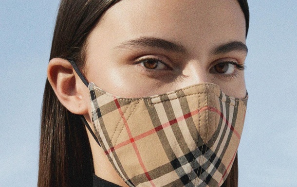 Burberry выпустили противокоронавирусные защитные маски