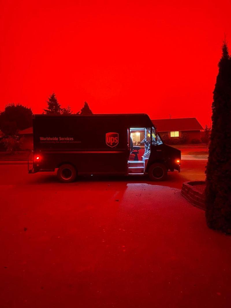 Пожары в Орегоне создают постапокалиптический пейзаж