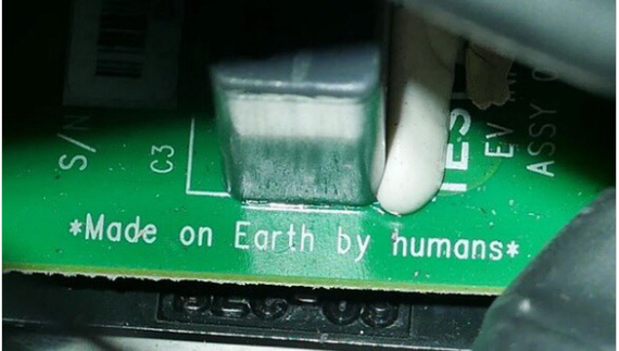 Вы знали, что вместо "сделано в США", Маск на Тесле написал: Сделано людьми на Земле"?